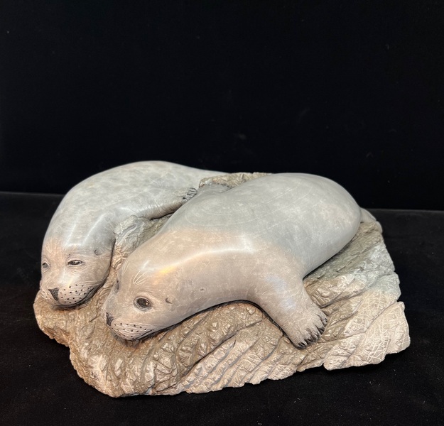 Craig Benson Relaxing Pair